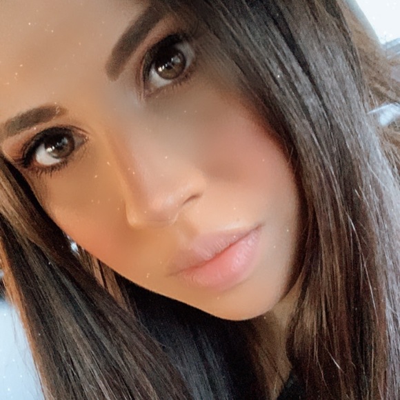 Meet your Posher, Rita - Picture 1 of 1